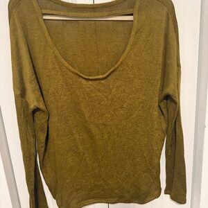 Olive Green Long Sleeve Knit Top – Scoop Neck